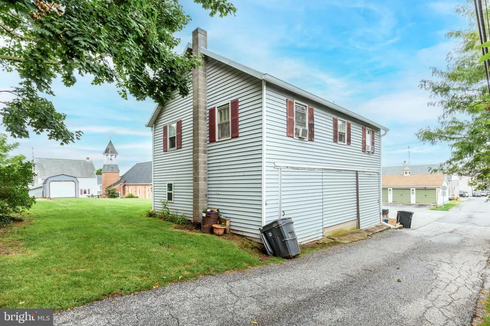 22 MIDDLE STREET Taneytown, MD 21787