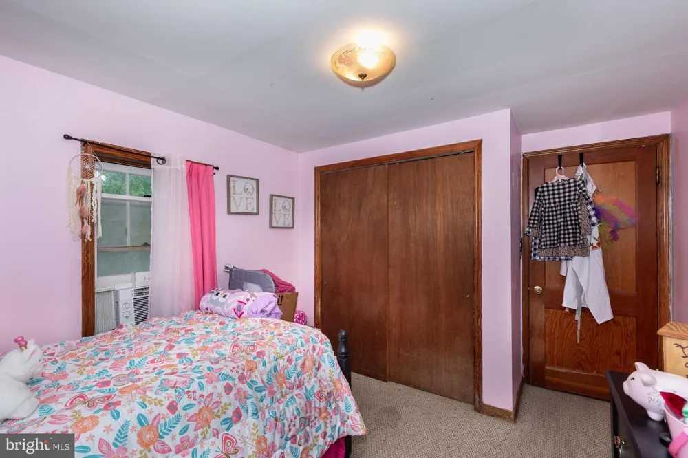 22 MIDDLE STREET Taneytown, MD 21787