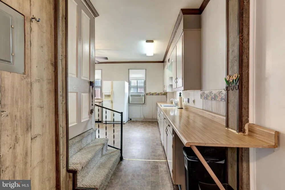 22 MIDDLE STREET Taneytown, MD 21787