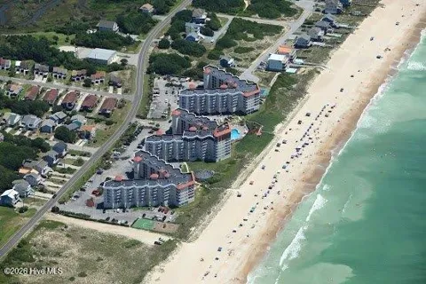 2000 New River Inlet Road #1301
