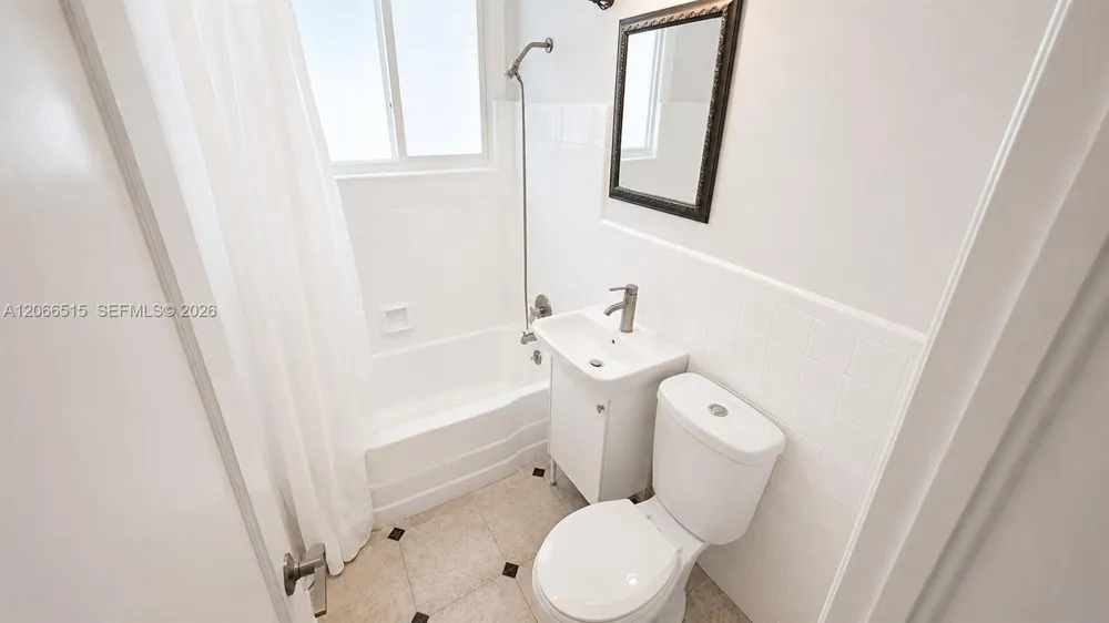 7550 SW 75th St Miami, FL 33143