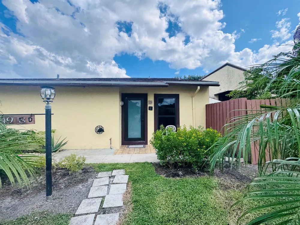 4918 ALDER DRIVE #D West Palm Beach, FL 33417