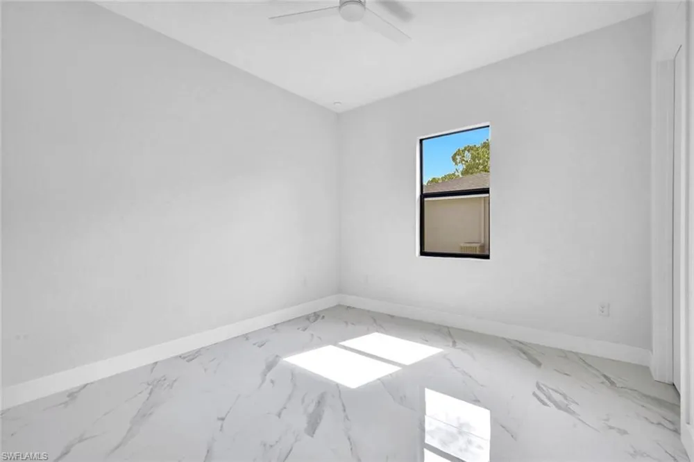 8027 Royal Circle Labelle, FL 33935