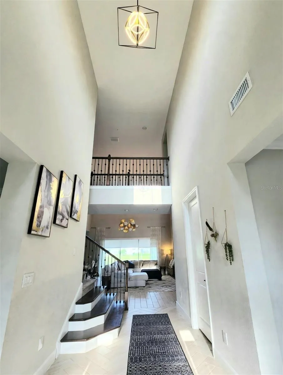 7228 BRADBURY CIRCLE Wesley Chapel, FL 33545