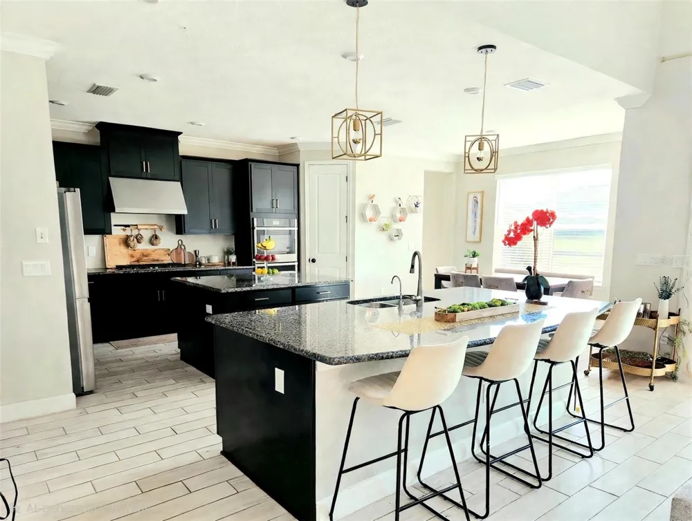 7228 BRADBURY CIRCLE Wesley Chapel, FL 33545