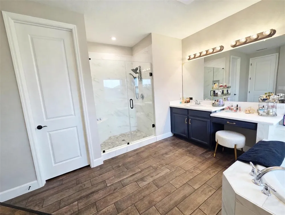7228 BRADBURY CIRCLE Wesley Chapel, FL 33545
