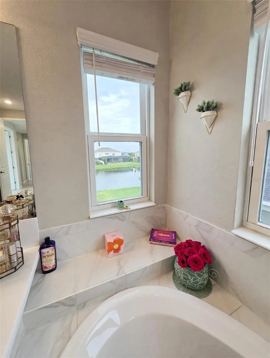 7228 BRADBURY CIRCLE Wesley Chapel, FL 33545