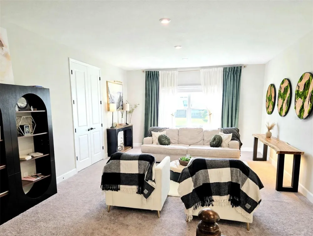 7228 BRADBURY CIRCLE Wesley Chapel, FL 33545