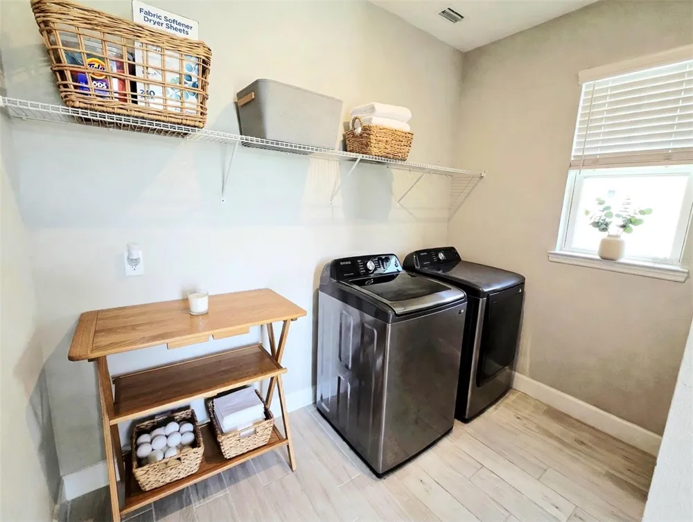 7228 BRADBURY CIRCLE Wesley Chapel, FL 33545