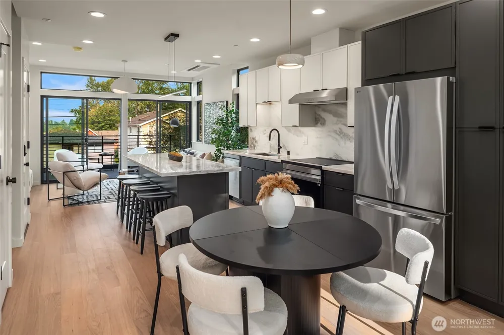 2821 Harris Place S Seattle, WA 98144