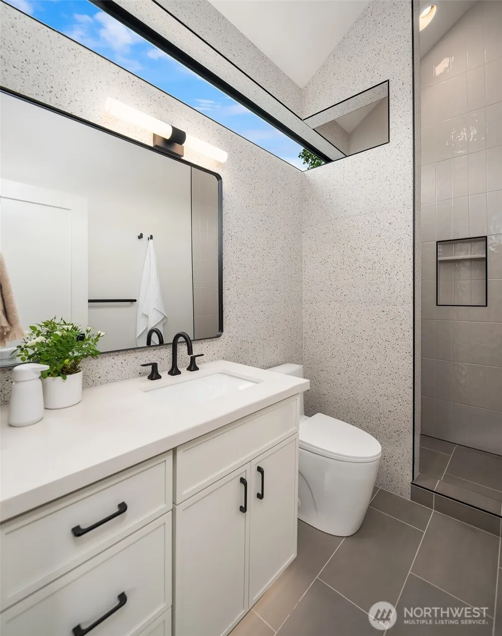 2821 Harris Place S Seattle, WA 98144