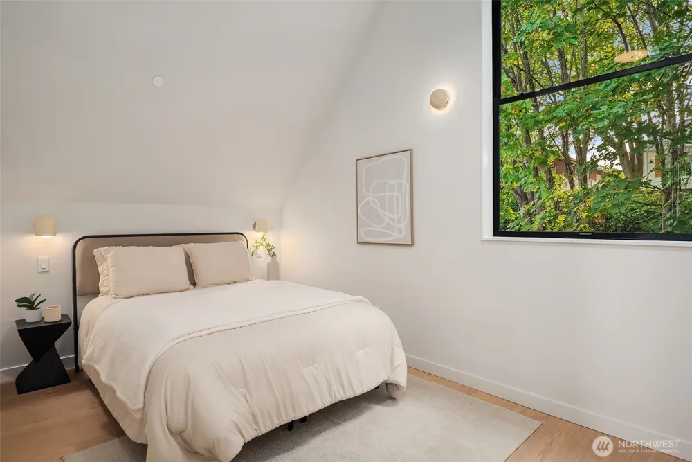 2821 Harris Place S Seattle, WA 98144