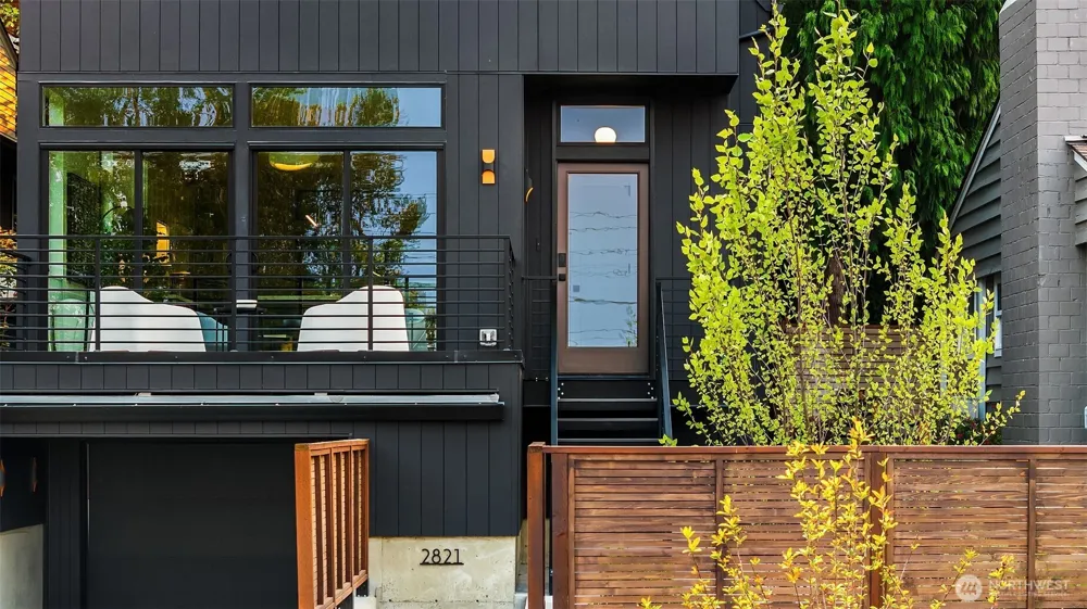 2821 Harris Place S Seattle, WA 98144
