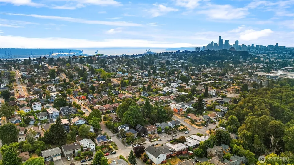 2821 Harris Place S Seattle, WA 98144