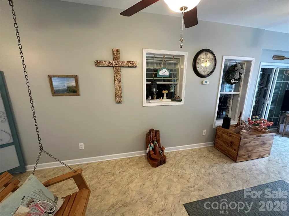 108 Hummingbird Circle New London, NC 28127