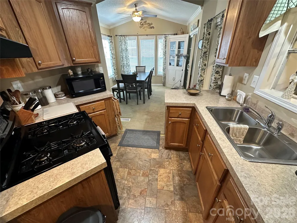 108 Hummingbird Circle New London, NC 28127