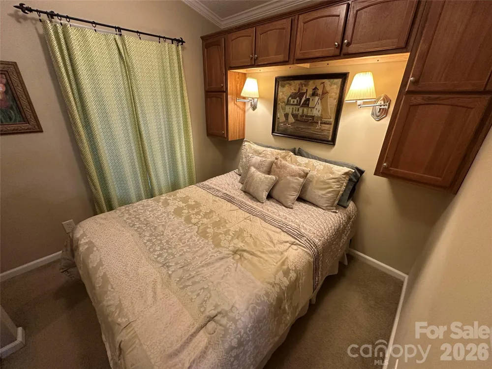 108 Hummingbird Circle New London, NC 28127