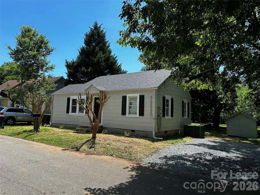 603 Robbins Street Lexington, NC 27292