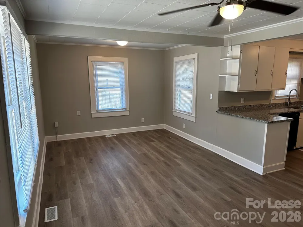 603 Robbins Street Lexington, NC 27292