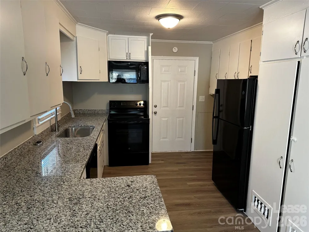 603 Robbins Street Lexington, NC 27292