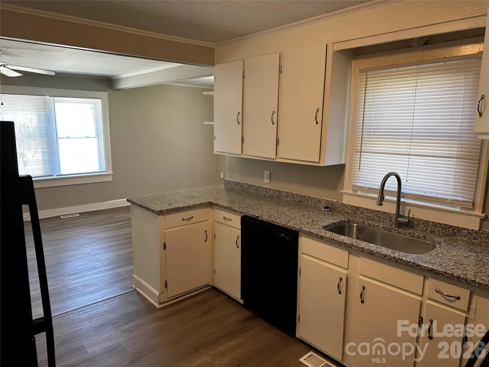 603 Robbins Street Lexington, NC 27292