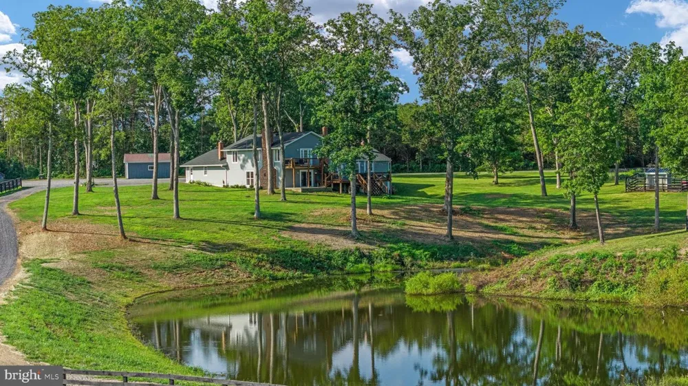 359 RIDGEWAY ROAD Front Royal, VA 22630