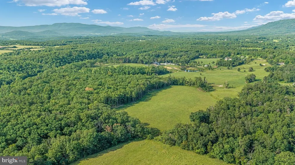 359 RIDGEWAY ROAD Front Royal, VA 22630
