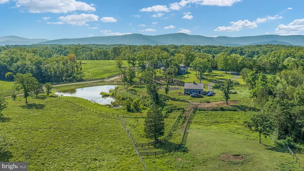 359 RIDGEWAY ROAD Front Royal, VA 22630