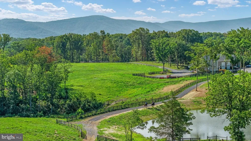 359 RIDGEWAY ROAD Front Royal, VA 22630
