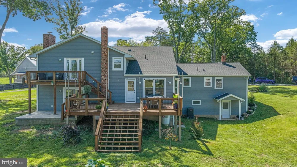 359 RIDGEWAY ROAD Front Royal, VA 22630