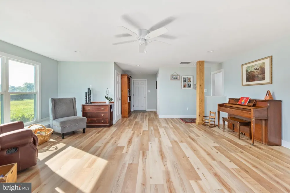 359 RIDGEWAY ROAD Front Royal, VA 22630