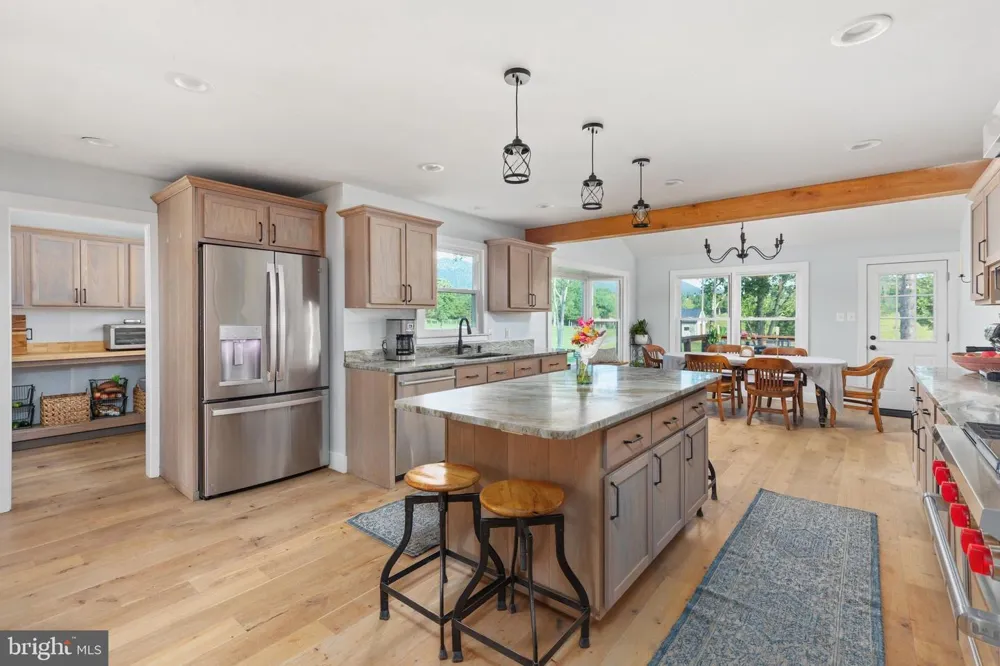 359 RIDGEWAY ROAD Front Royal, VA 22630