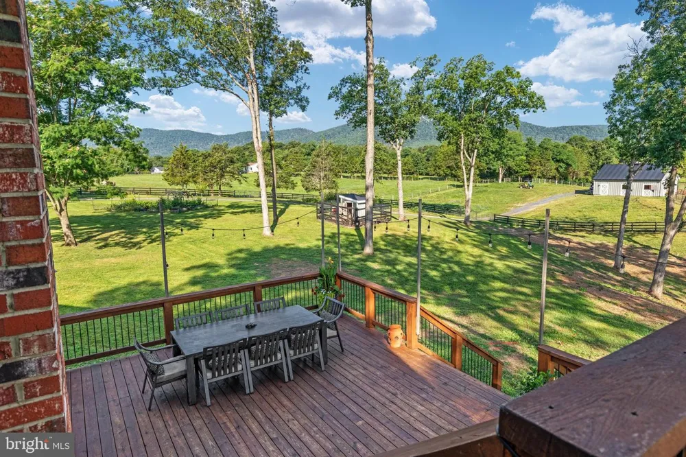 359 RIDGEWAY ROAD Front Royal, VA 22630