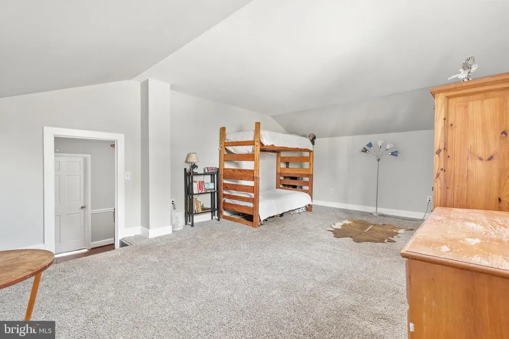 359 RIDGEWAY ROAD Front Royal, VA 22630