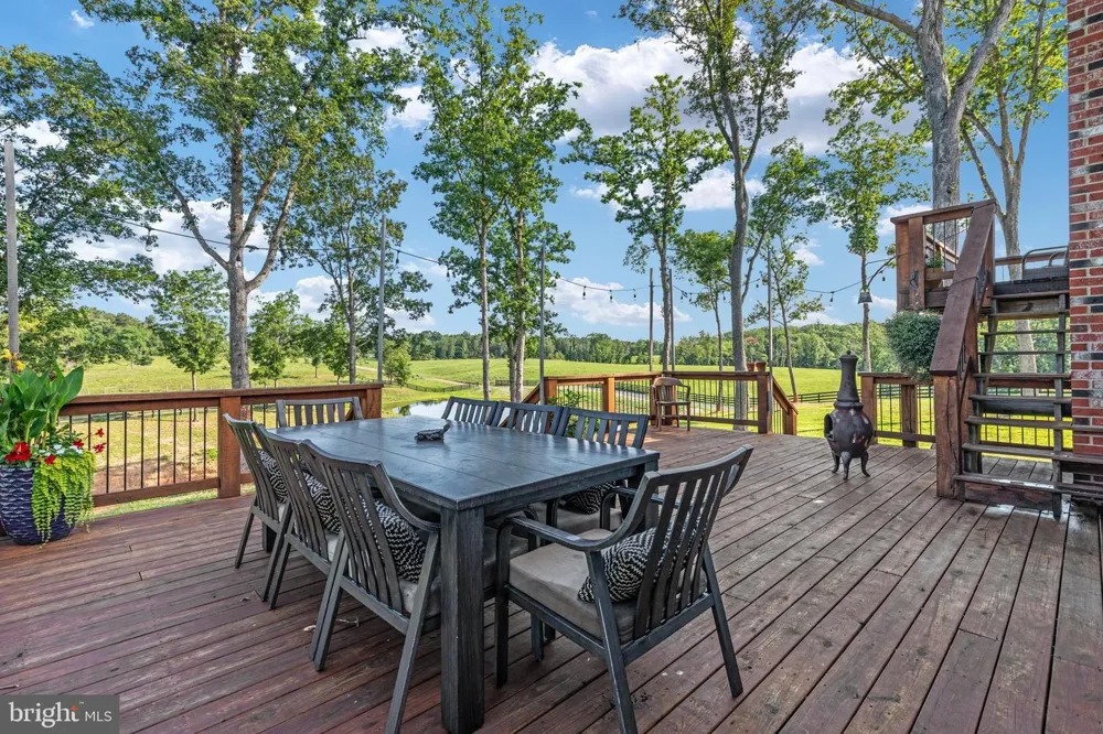 359 RIDGEWAY ROAD Front Royal, VA 22630