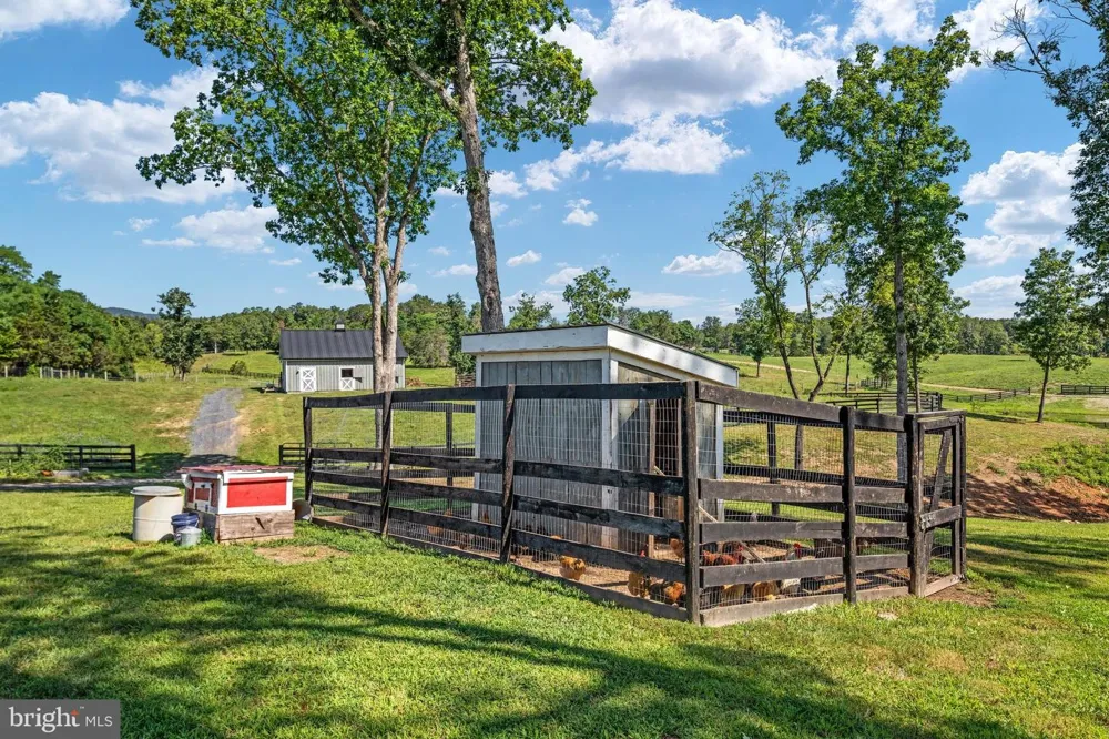 359 RIDGEWAY ROAD Front Royal, VA 22630