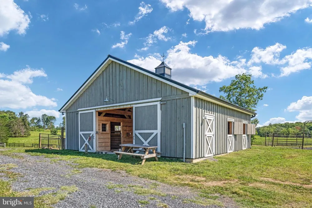 359 RIDGEWAY ROAD Front Royal, VA 22630