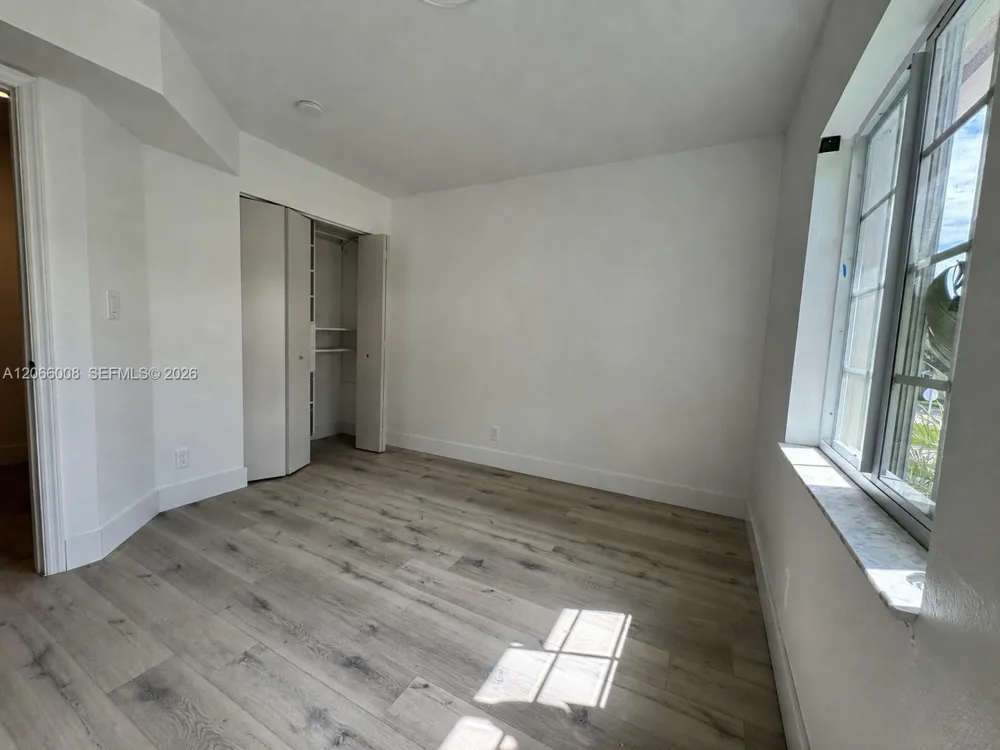 2050 Madeira Dr Weston, FL 33327