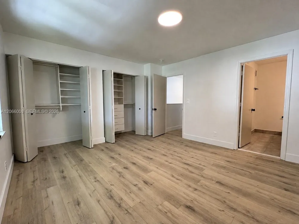 2050 Madeira Dr Weston, FL 33327