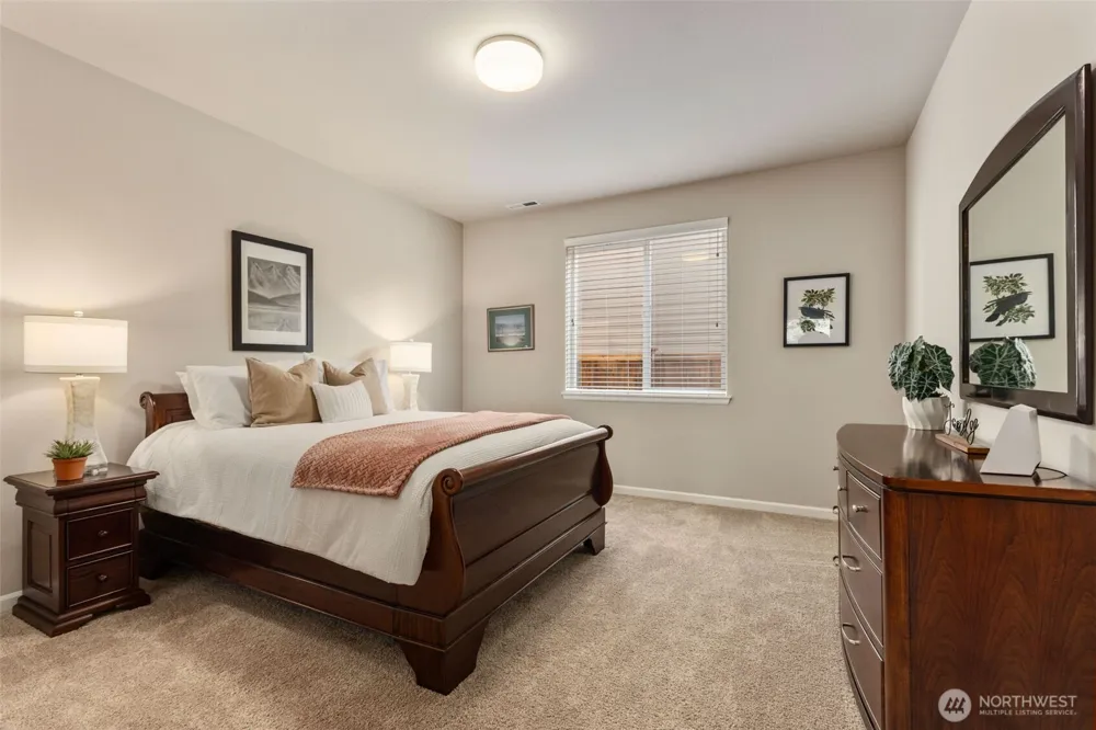 6651 S 298th Place Auburn, WA 98001