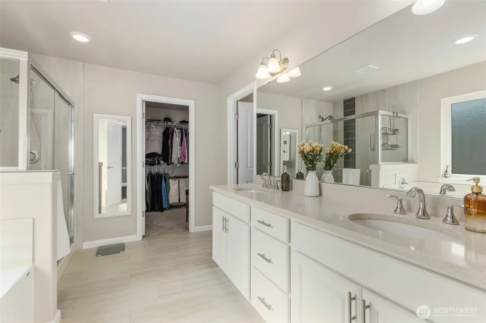 6651 S 298th Place Auburn, WA 98001