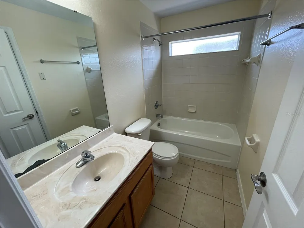 1406 VISTA DEL LAGO BOULEVARD Dundee, FL 33838