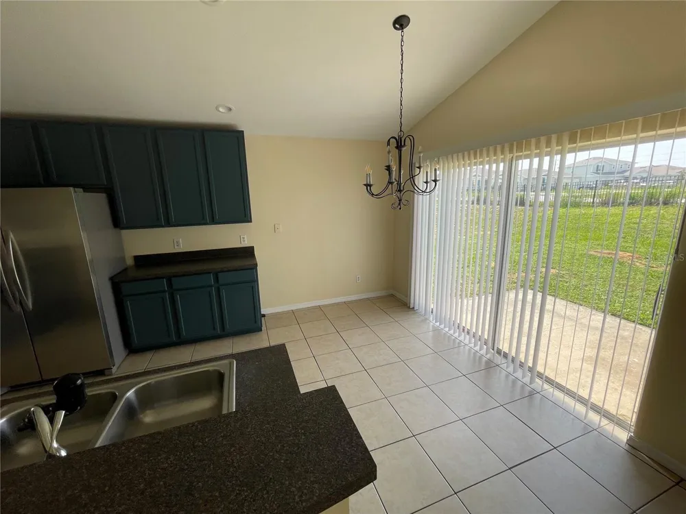 1406 VISTA DEL LAGO BOULEVARD Dundee, FL 33838