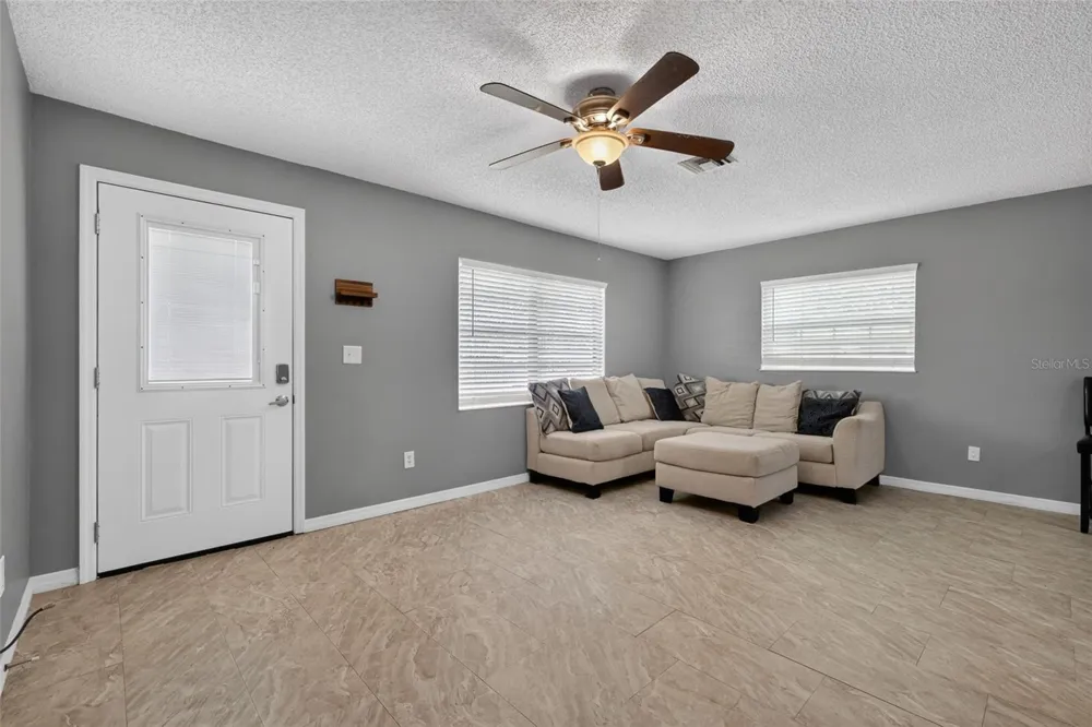 1454 HOWARD STREET Groveland, FL 34736