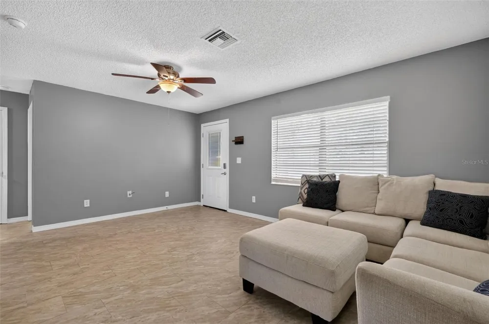 1454 HOWARD STREET Groveland, FL 34736