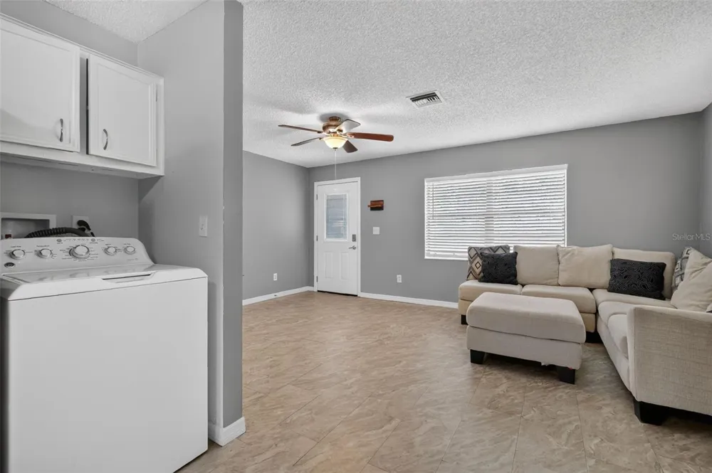 1454 HOWARD STREET Groveland, FL 34736