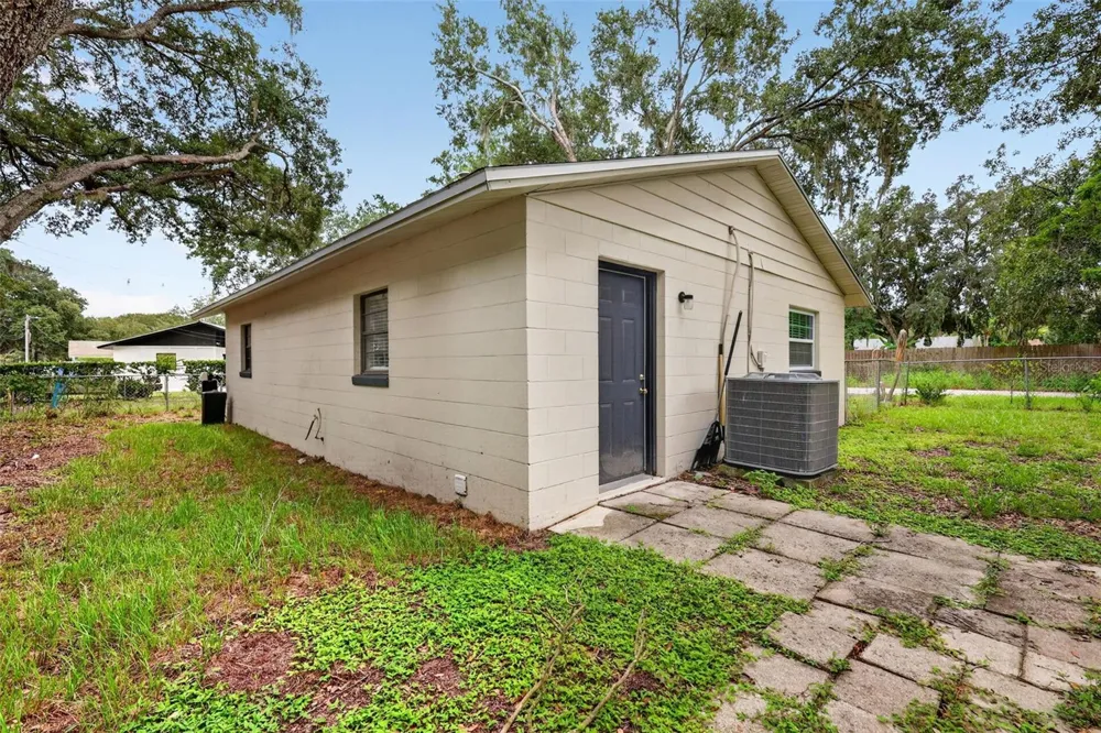 1454 HOWARD STREET Groveland, FL 34736