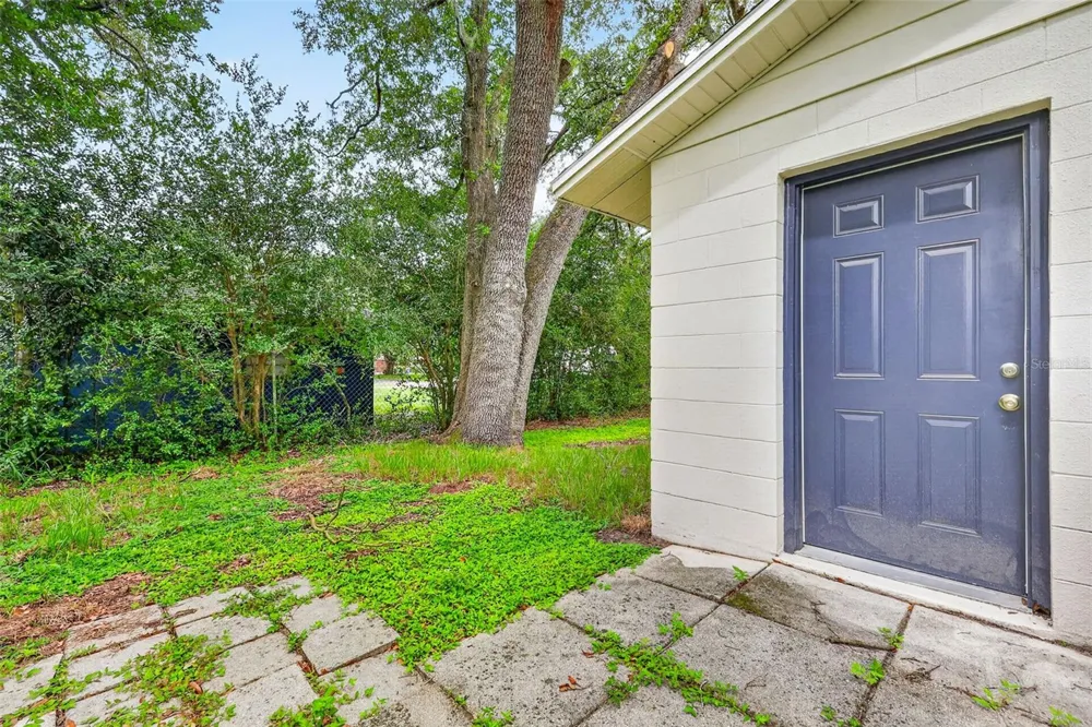 1454 HOWARD STREET Groveland, FL 34736
