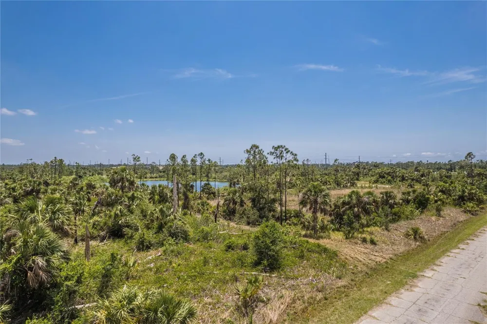KIMBERLY DRIVE North Port, FL 34288
