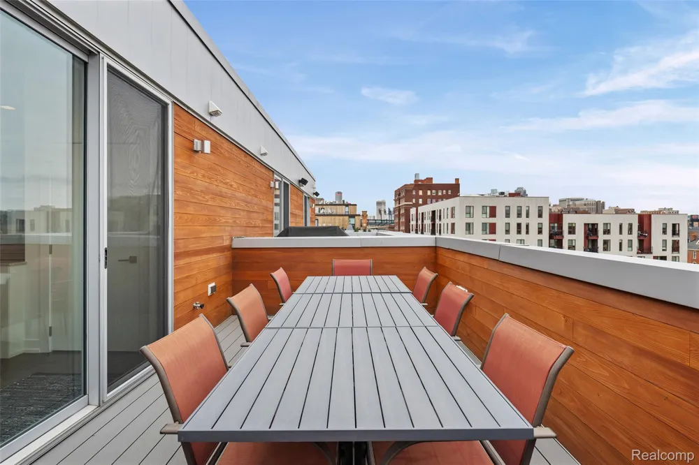 2814 John R Detroit City, MI 48201